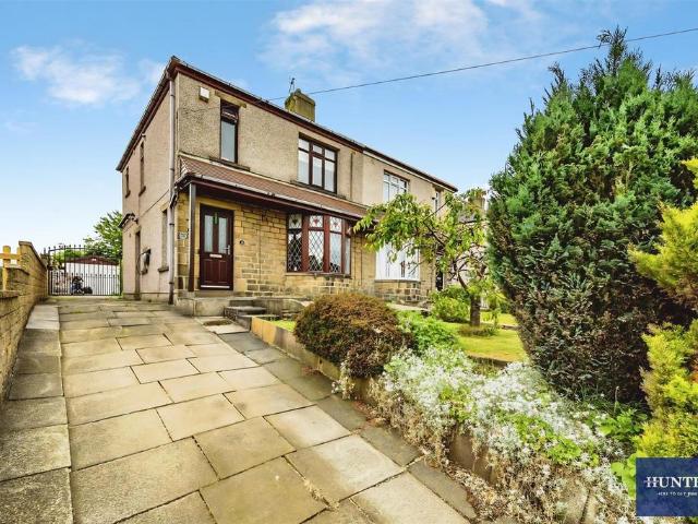 House for sale in Northowram, Calderdale
