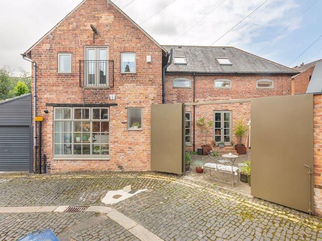 House for sale in Gosforth, Tyne And Wear