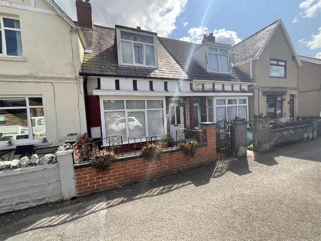Bungalow for sale in Ystradgynlais, Wales