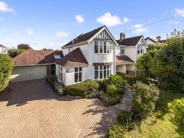 House for sale in Fishersgate, West Sussex