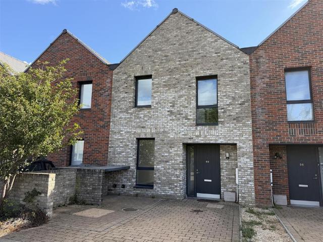 House for sale in Tilbury, Essex