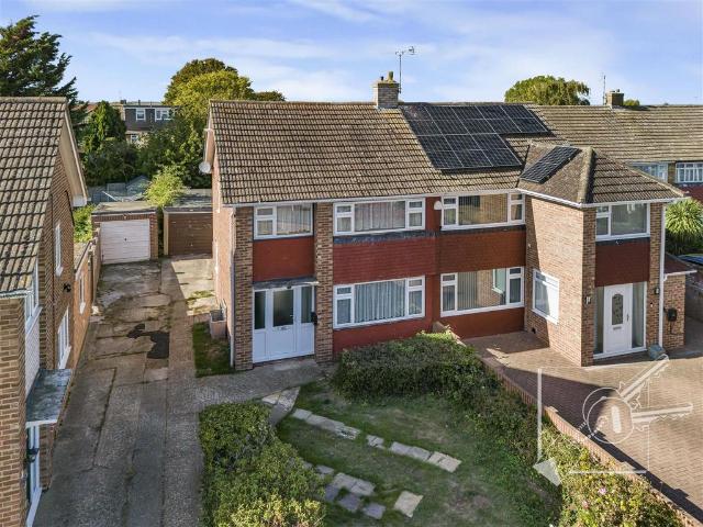 House for sale in Gravesend, Gravesham
