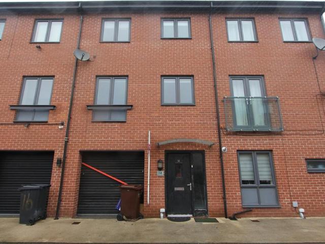 House for sale in Hunslet, West Yorkshire