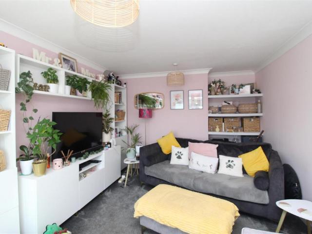 House for sale in West End, The Bridge