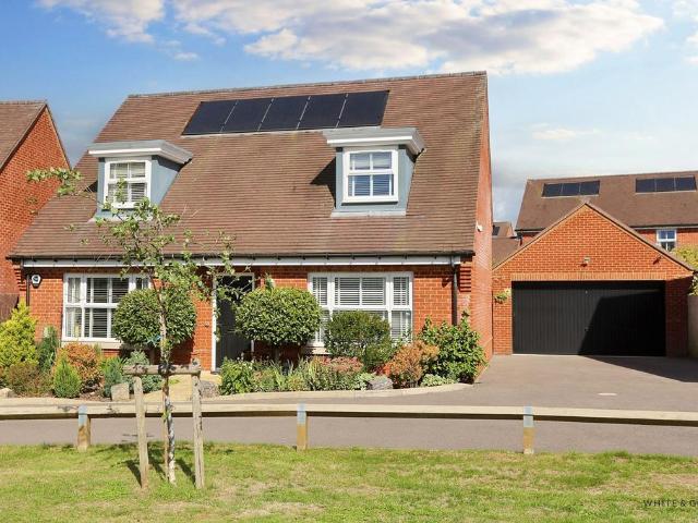 House for sale in Swanmore, Hampshire
