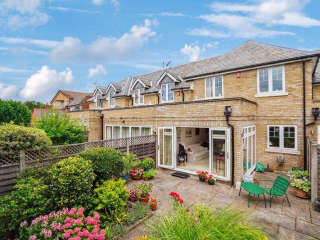House for sale in Beeches Community Board, Farnham Common