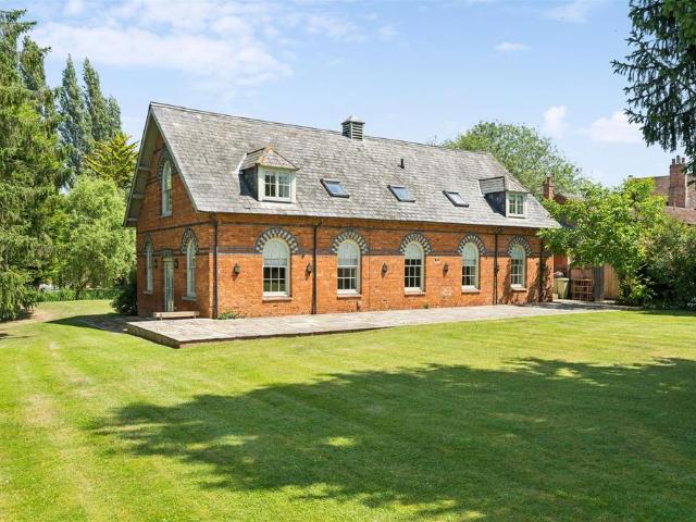 House for sale in Milton Keynes