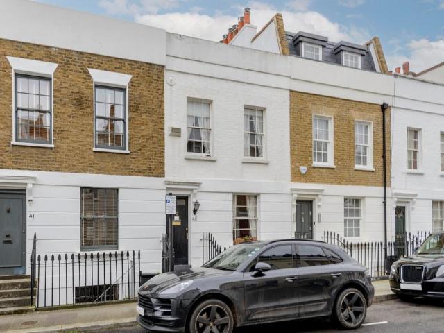 House for sale in Chelsea, Greater London