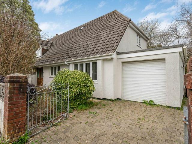 House for sale in Strode, Devon