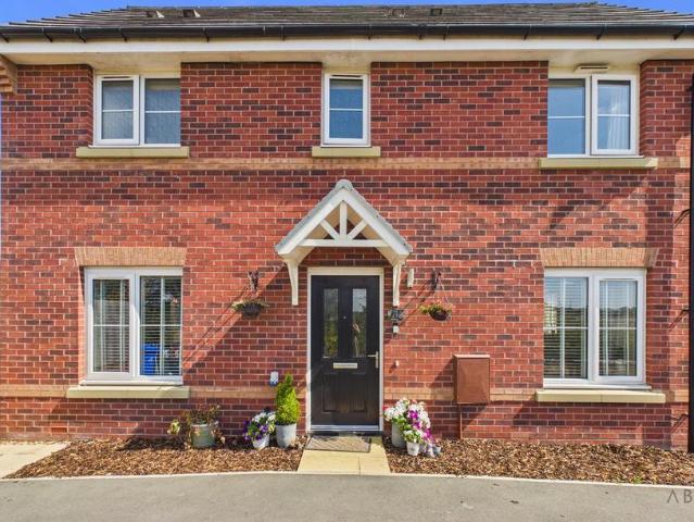 House for sale in Beamhurst, Staffordshire