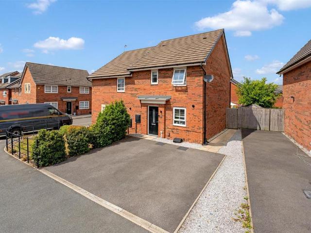 House for sale in Huyton, Knowsley