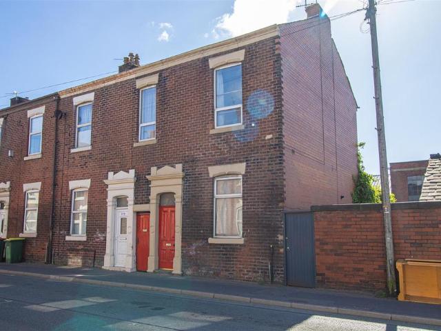 House for sale in Plungington, Higher Bartle