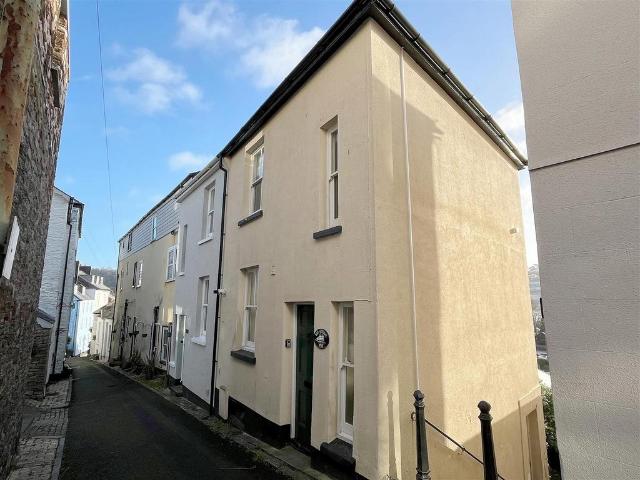 House for sale in Strode, Devon