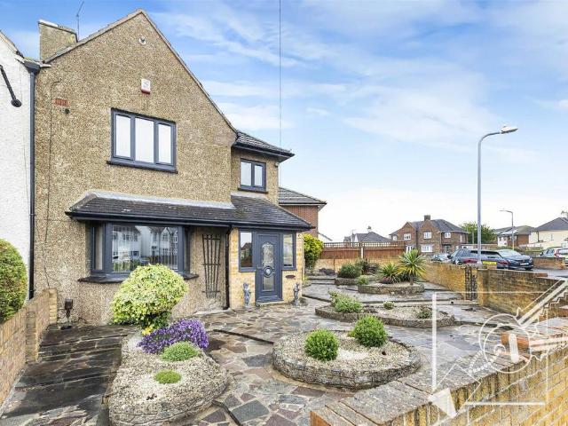 House for sale in Christian Fields, Hamerton