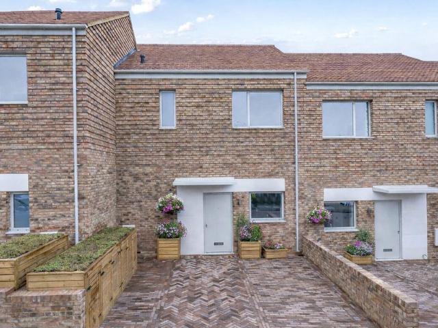 House for sale in East Barnet, Isle Of Man