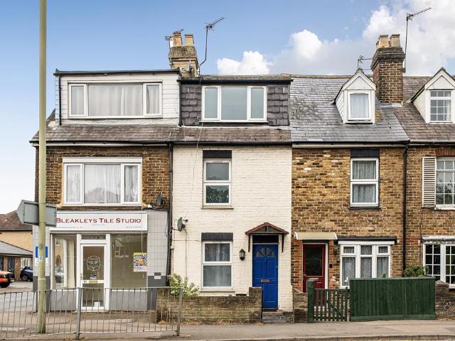 House for sale in Pachesham Park, Surrey