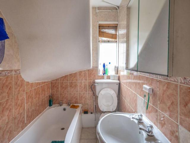 House for sale in Plaistow, Greater London