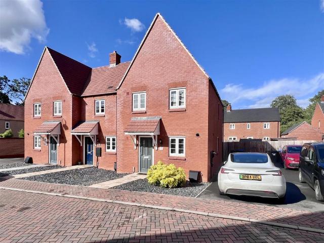 House for sale in Towcester, Northamptonshire