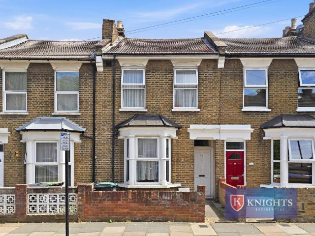 House for sale in Greater London