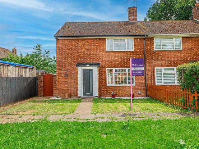 House for sale in Pouchen End, Hertfordshire