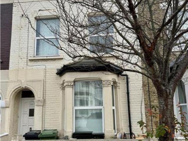 House for sale in London Borough of Hammersmith and Fulham, Greater London