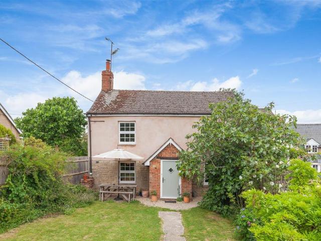 House for sale in Black Bourton, Oxfordshire