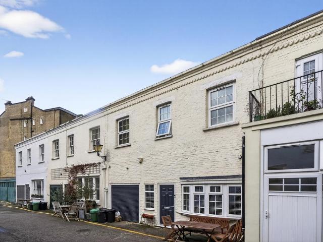 House for sale in South Kensington, Greater London
