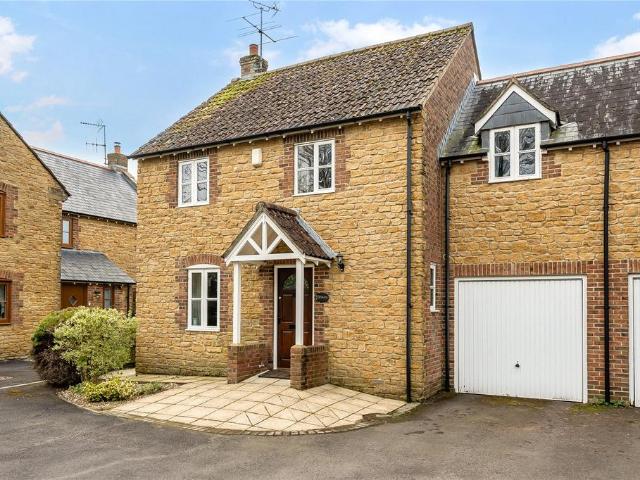 House for sale in Haselbury Plucknett