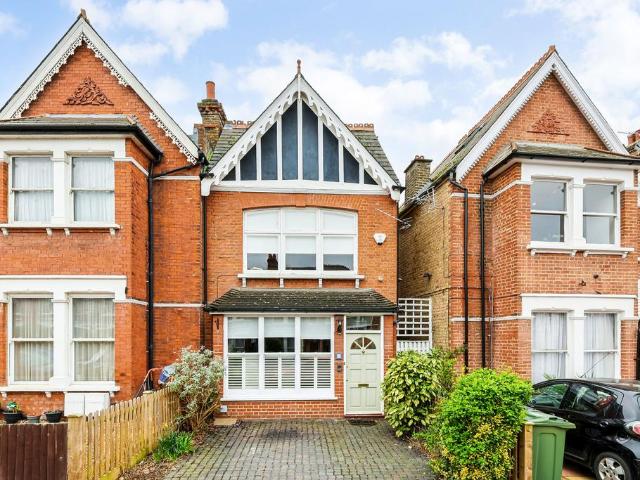 House for sale in Tulse Hill, Greater London