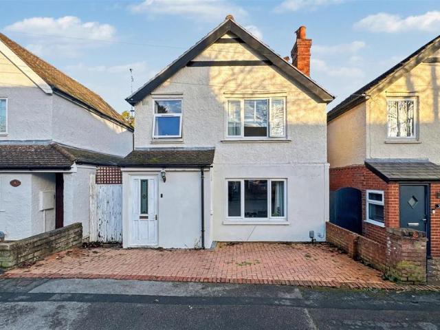 House for sale in Farnborough, Hampshire