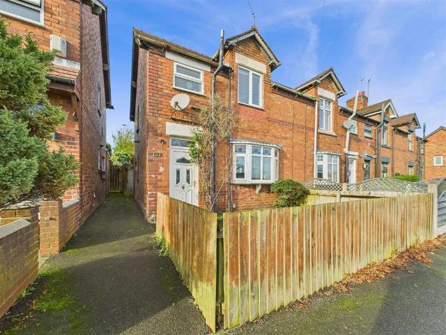 House for sale in Chadsmoor, Staffordshire