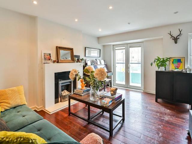 House for sale in Old Kent Road, Greater London