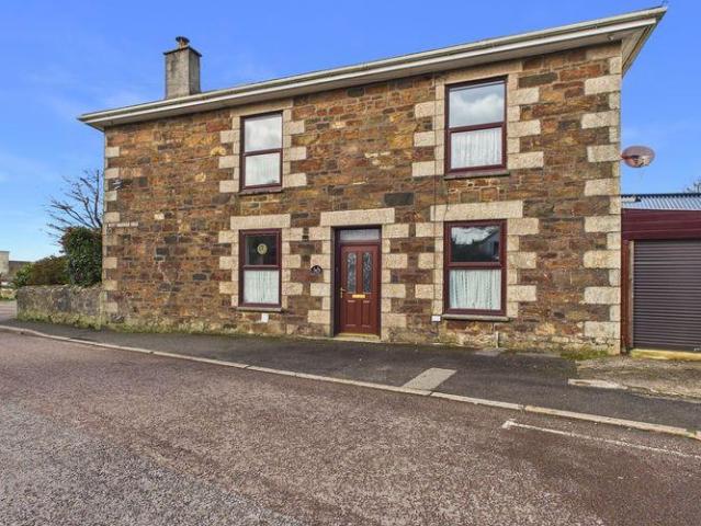 House for sale in Mount Ambrose, Cornwall