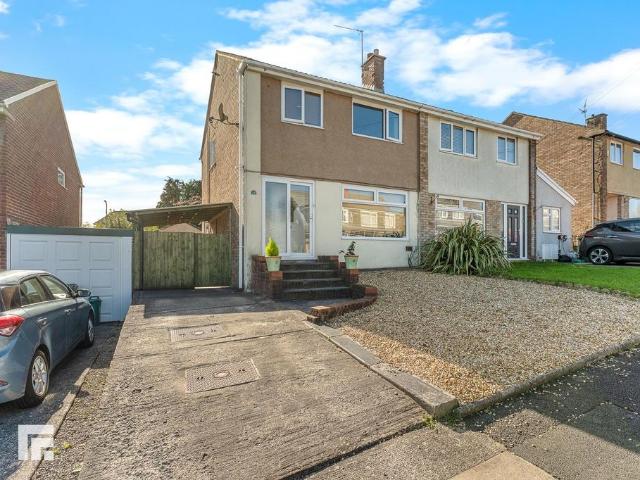House for sale in Llantrisant, Beddau