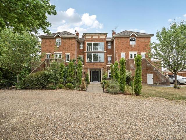 House for sale in Iver, Iver Heath