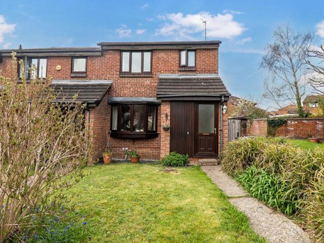 House for sale in Emmbrook, Wokingham