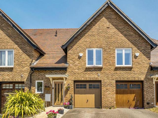 House for sale in Bushey