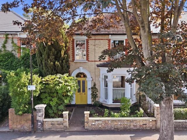 House for sale in Manor Park, Greater London