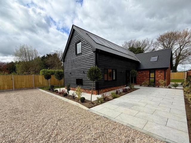 House for sale in Upper Deal, Ash