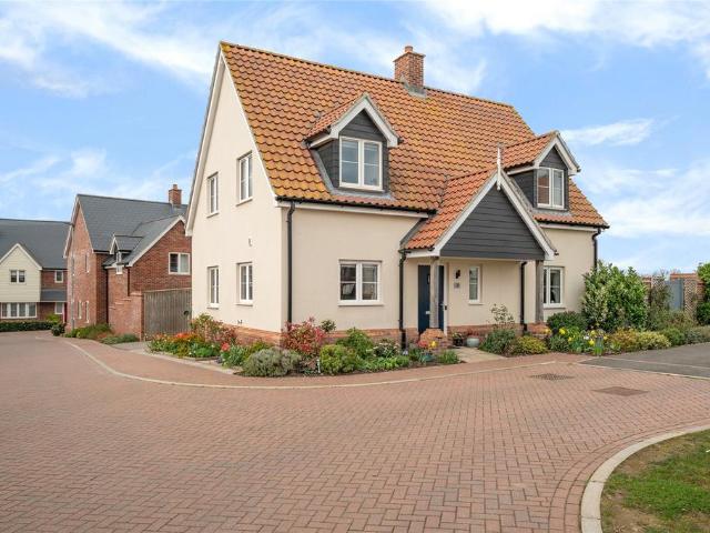House for sale in Eastbridge, Suffolk