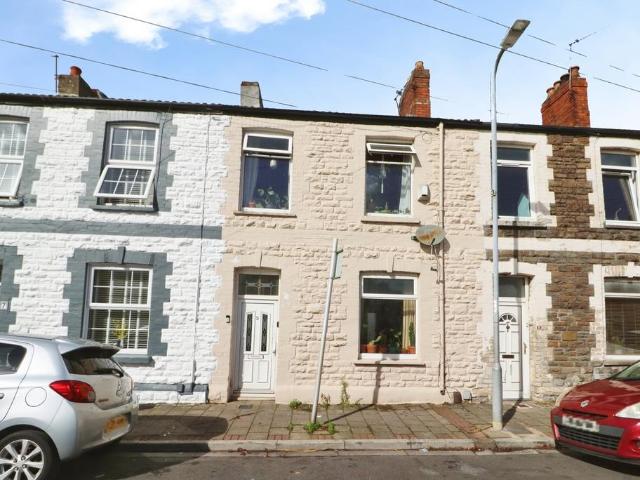 House for sale in Plasnewydd, Cardiff