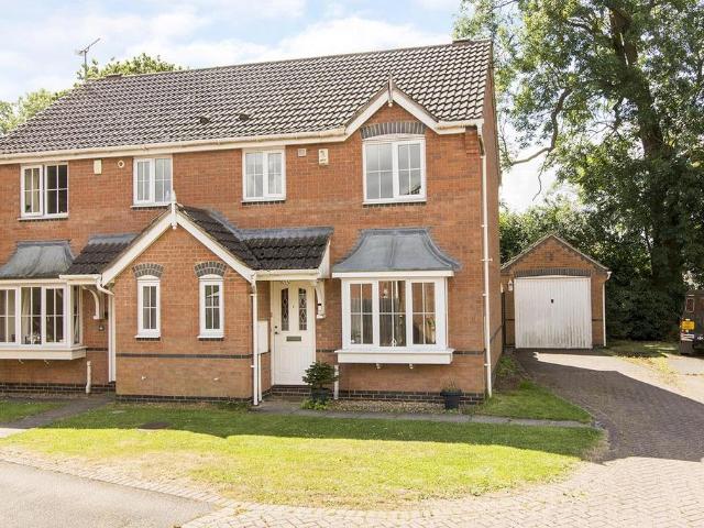 House for sale in Stanford On Avon, Leicestershire