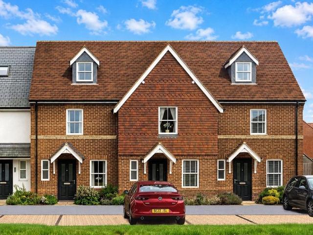 House for sale in Highcliffe