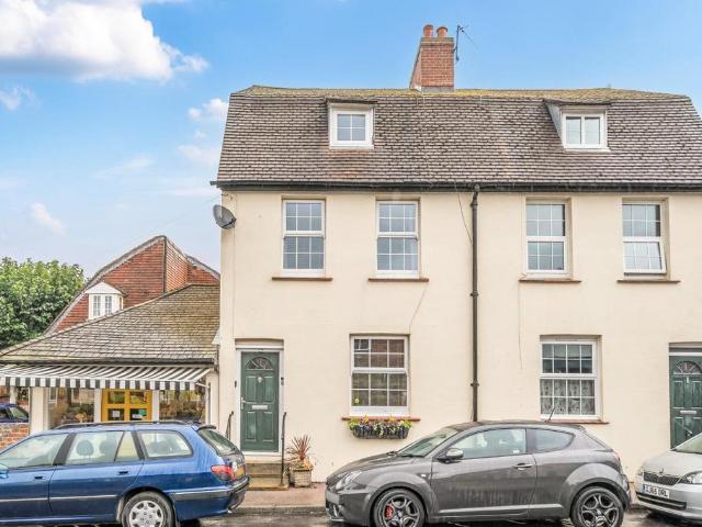 House for sale in Wye, Bridgefield
