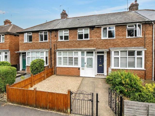 House for sale in Victoria Park, Aylesbury