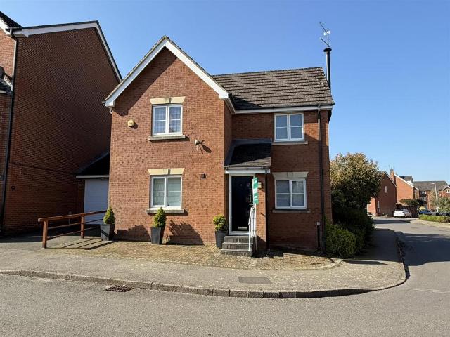 House for sale in Ashby Fields, Daventry