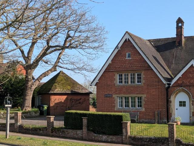 House for sale in Horsham, West Sussex