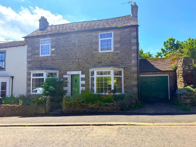 House for sale in Bowes