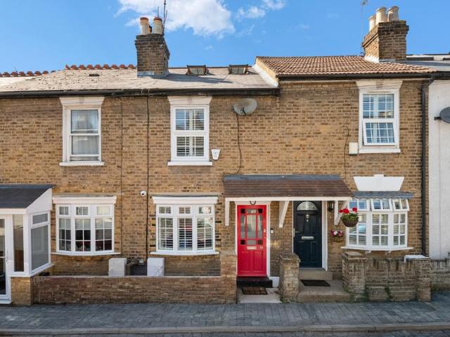 House for sale in London Borough of Ealing, Hanwell