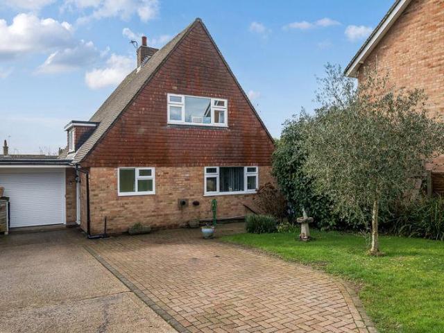 House for sale in Stonegate, Heathlands